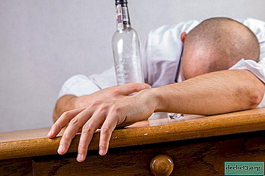 How to get rid of a hangover and nausea at home