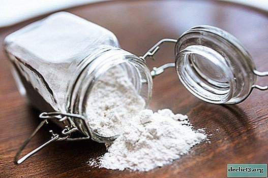 How to make a paste of water and flour at home