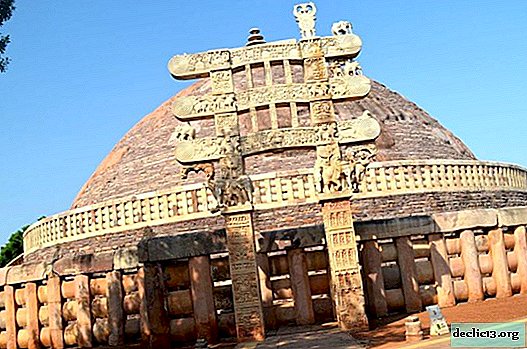 The Great Stupa in Sanchi - an ancient Buddhist temple in India