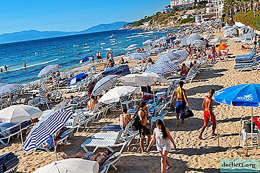 Cesme - um resort na Turquia na costa do Mar Egeu
