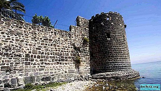 Mesto Tiberias - versko svetišče, letovišče in zdravilišče