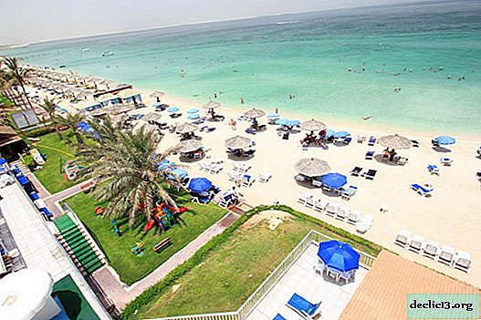 Praias da cidade de Sharjah e hotéis resort com praia particular