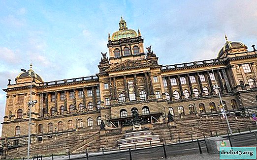 Nacionalni muzej v Pragi - glavna zakladnica Češke republike