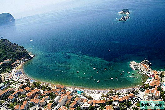 Petrovac Montenegrossa: yleiskuvaus parhaista hotelleista ja rannoista