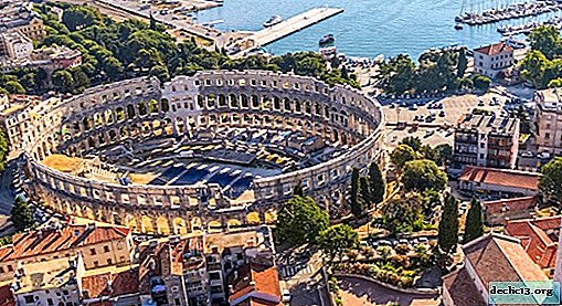 بولا: كرواتيا دليل المدينة التاريخية