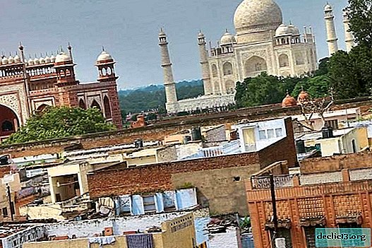 מדריך העיר אגרה בהודו