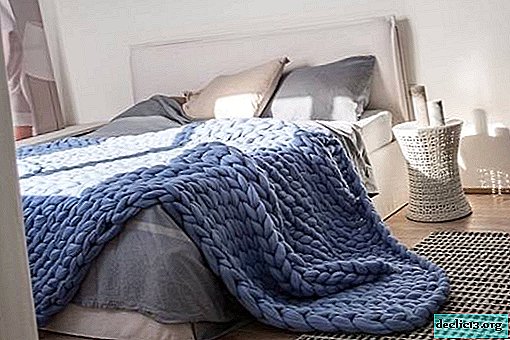 การทำผ้าคลุมเตียงถักด้วยเข็มถักและโครเชต์