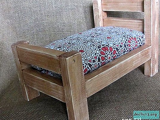 Lepe in praktične postelje za punčke, kako to storiti sami
