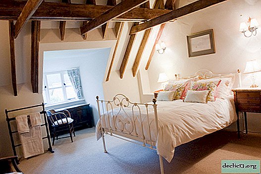Modern bir yatak odası iç ferforje yatak