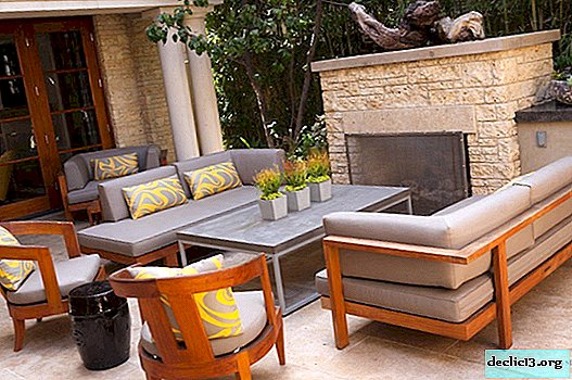 We choose functional and beautiful garden furniture